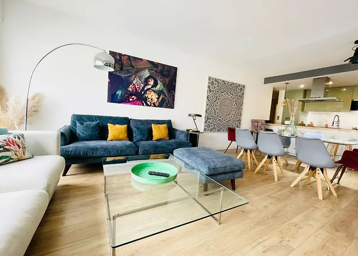 Large 2 Bedrooms Flat With Terrace And Oarking * ルクセンブルク